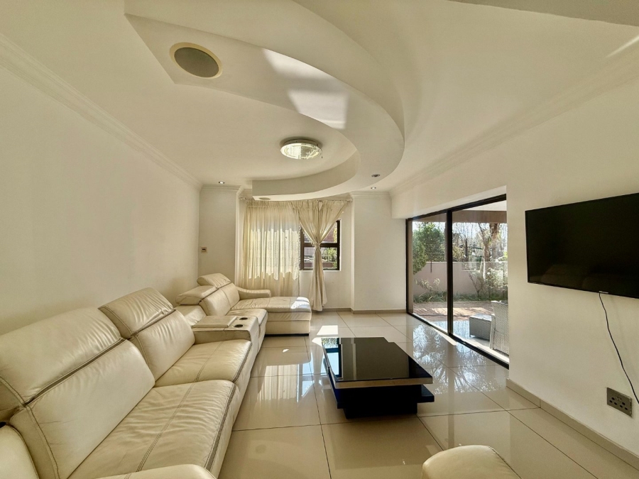 4 Bedroom Property for Sale in Birdwood Estate North West